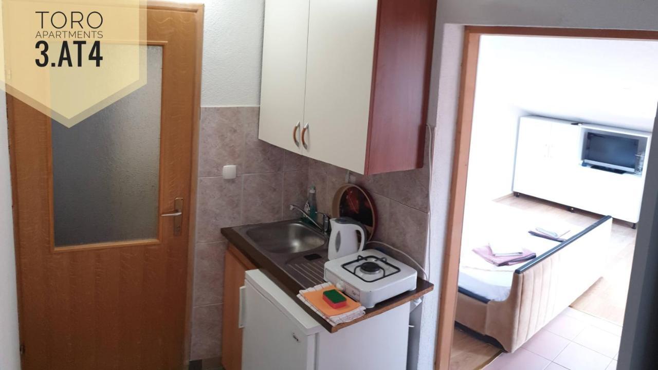 Apartments Toro Pag Town Zewnętrze zdjęcie