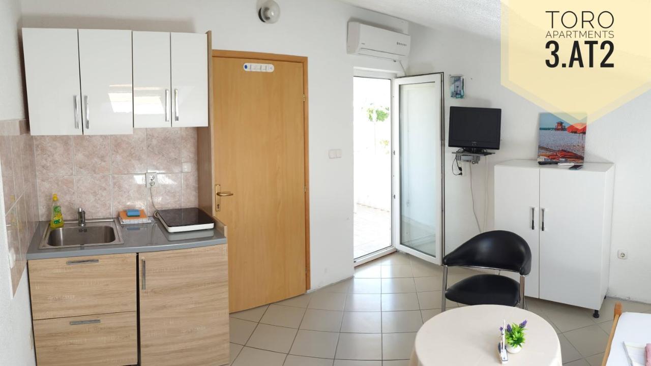 Apartments Toro Pag Town Zewnętrze zdjęcie