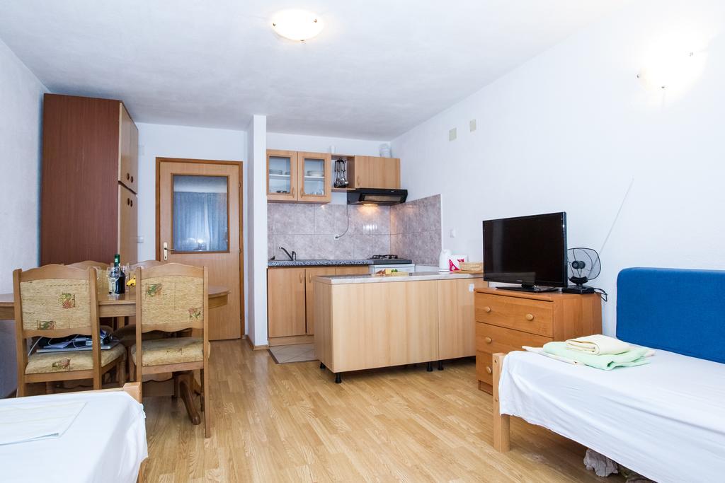Apartments Toro Pag Town Zewnętrze zdjęcie